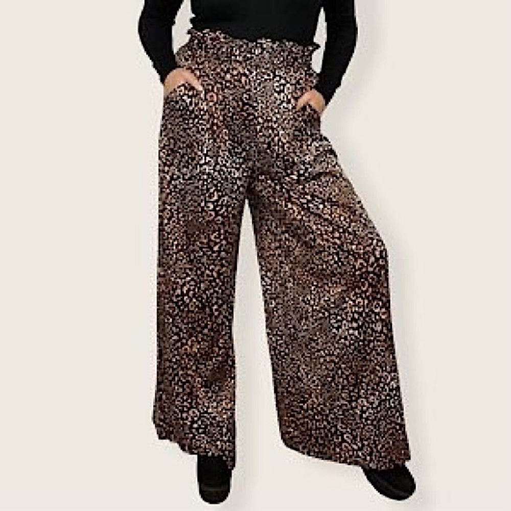 Express wide leg silk cheetah pants! Nwt!